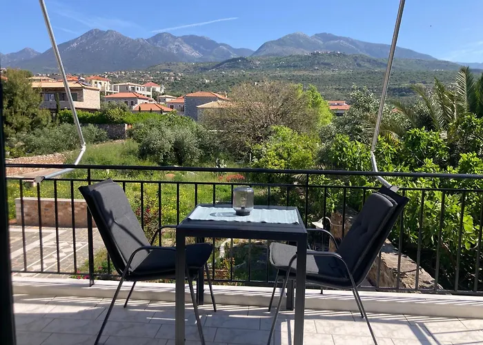 Selini Mani Apartment